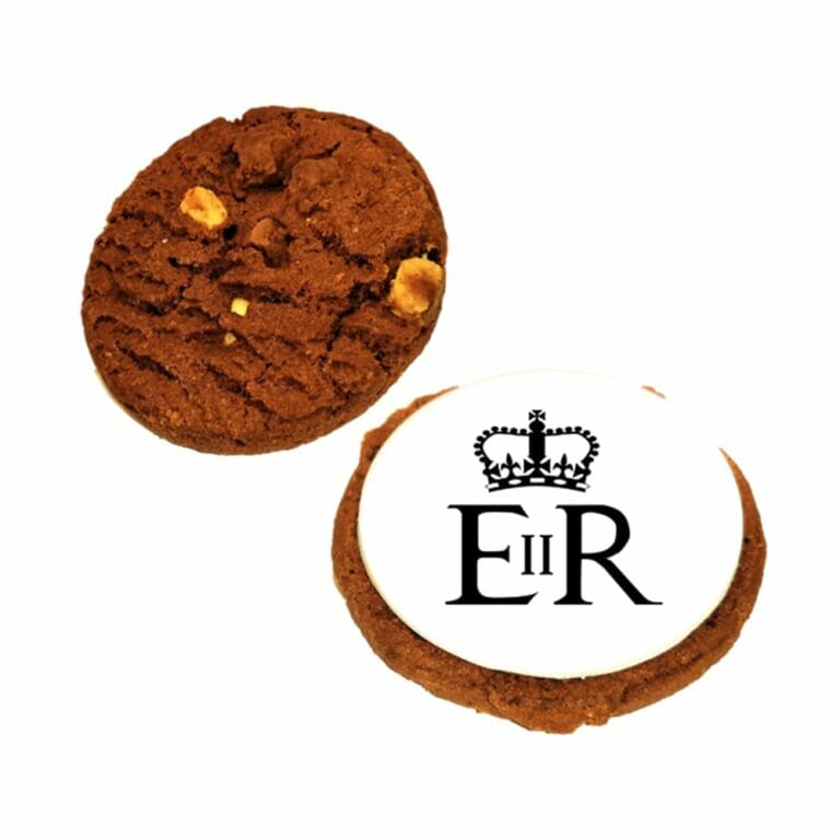 Queen's Platium Jubilee cypher branded cookies